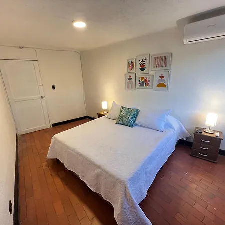 Lovely Duplex With Balcony! Apartamento